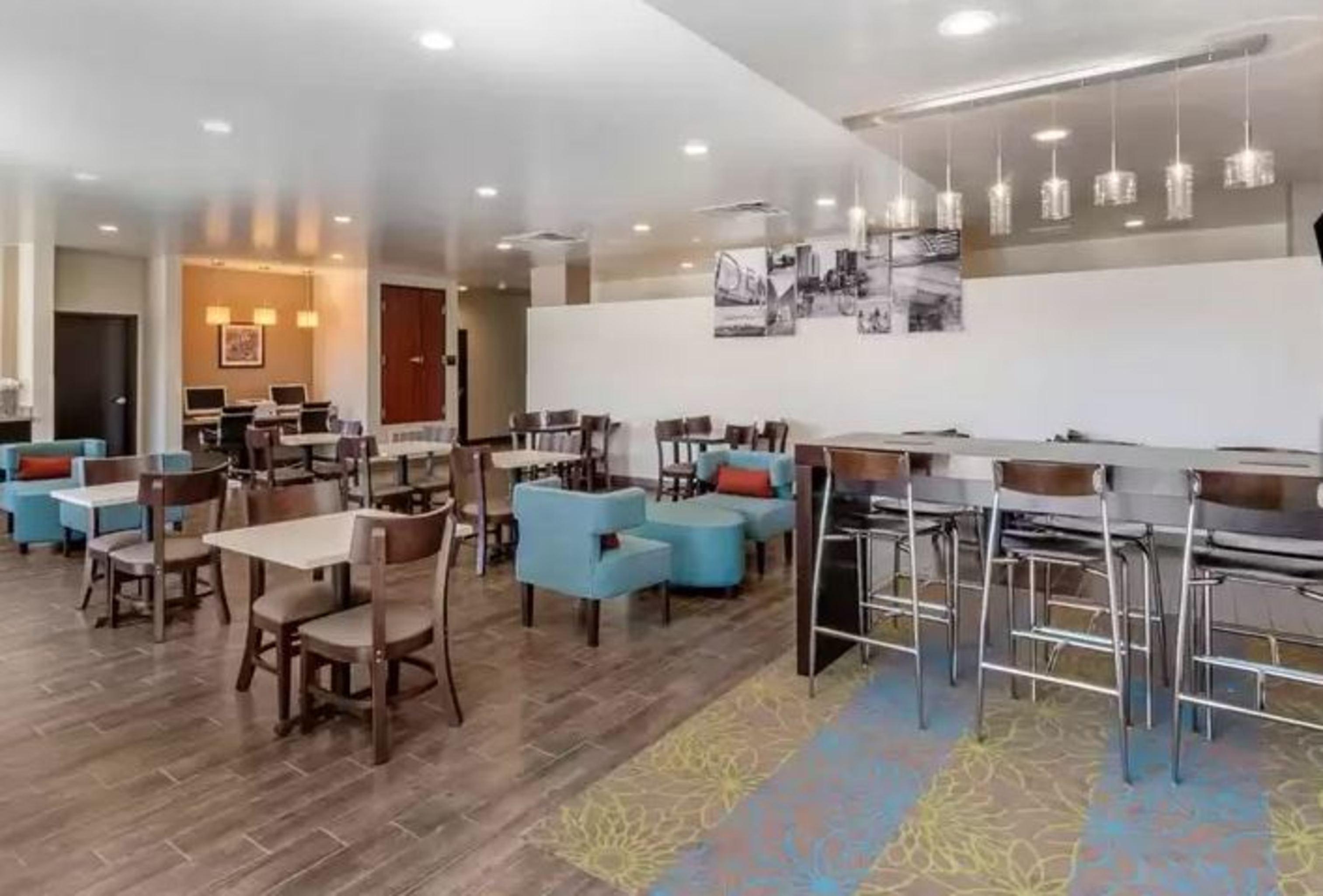 Mainstay Suites Denver International Airport Exterior photo