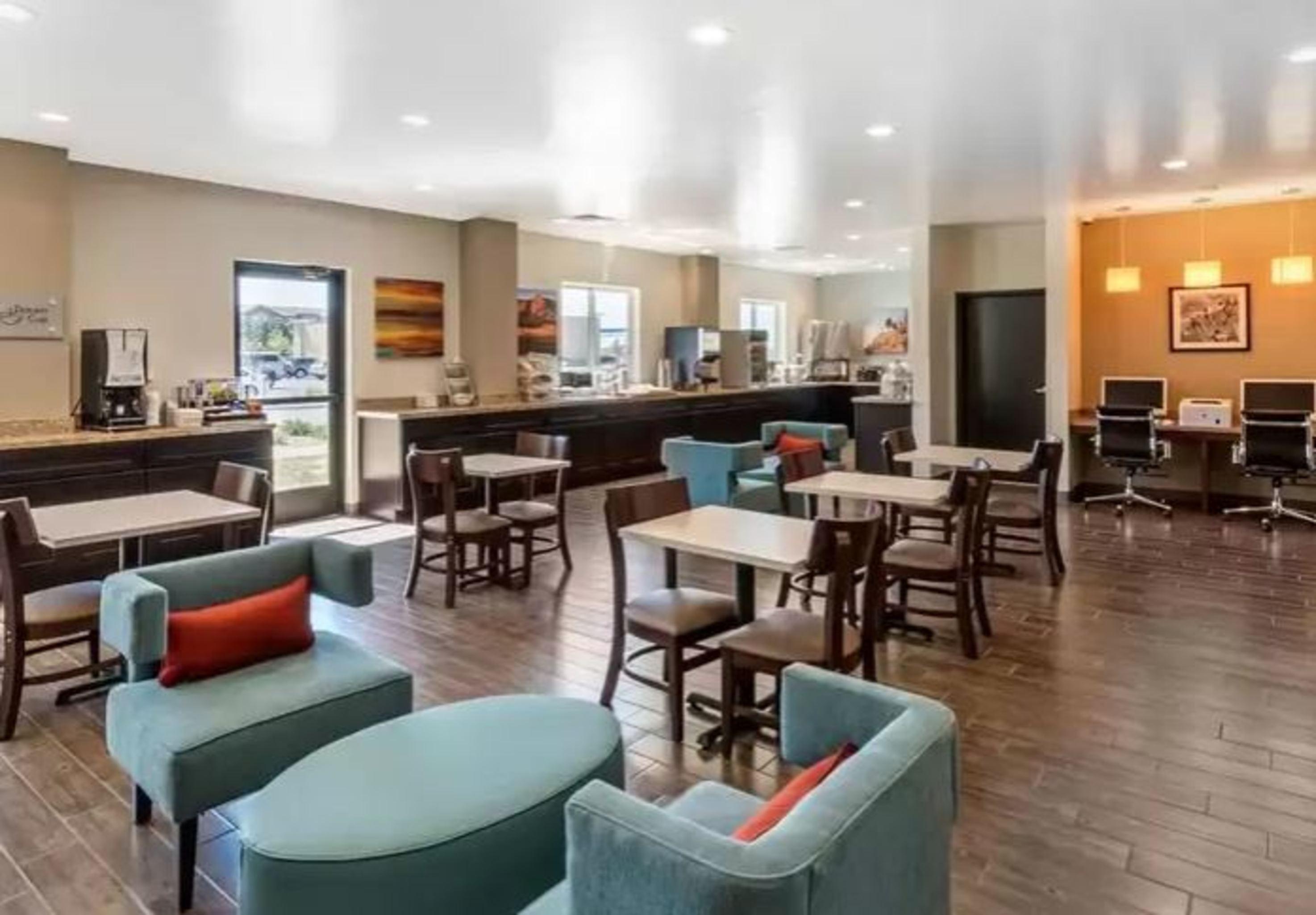 Mainstay Suites Denver International Airport Exterior photo