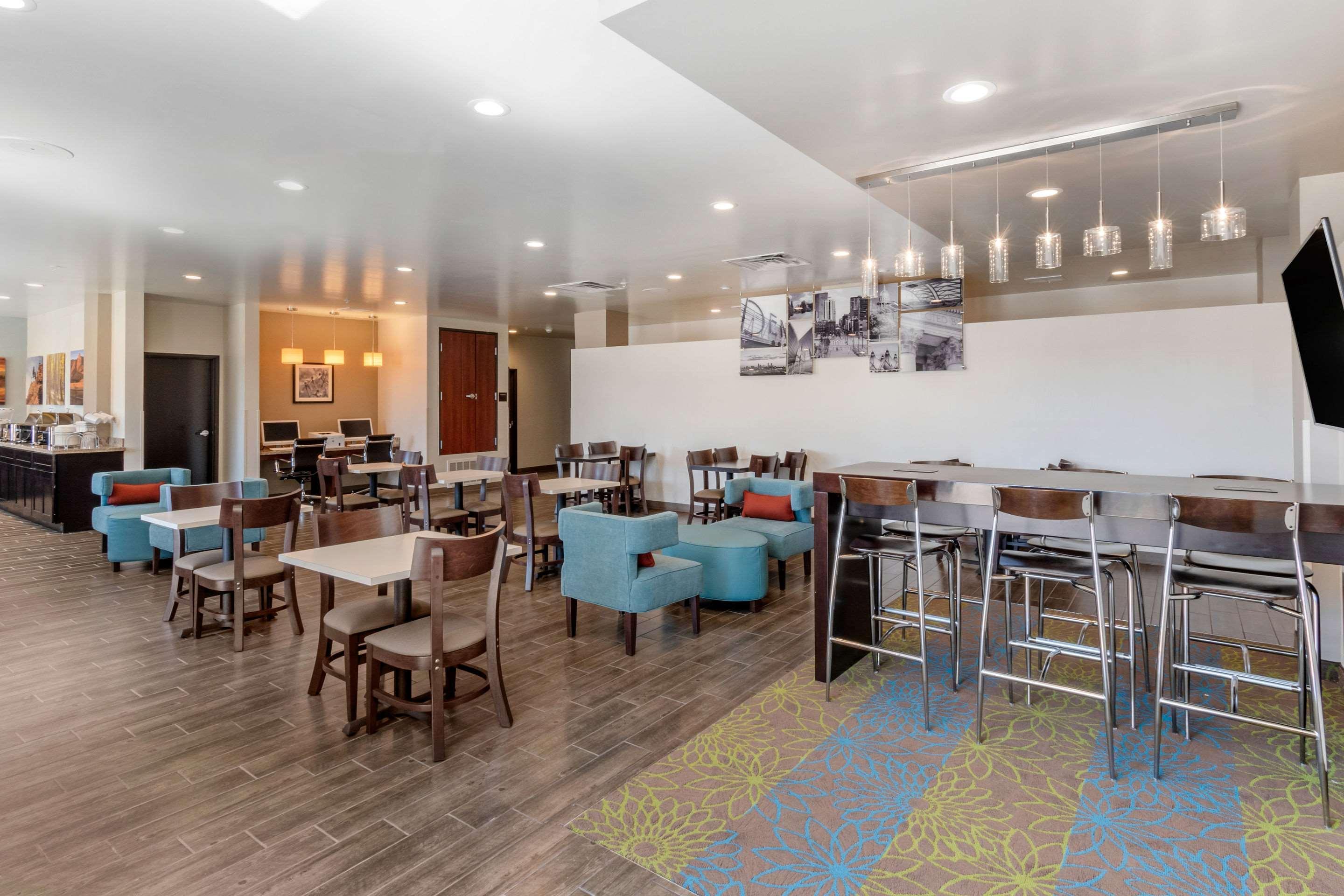 Mainstay Suites Denver International Airport Exterior photo