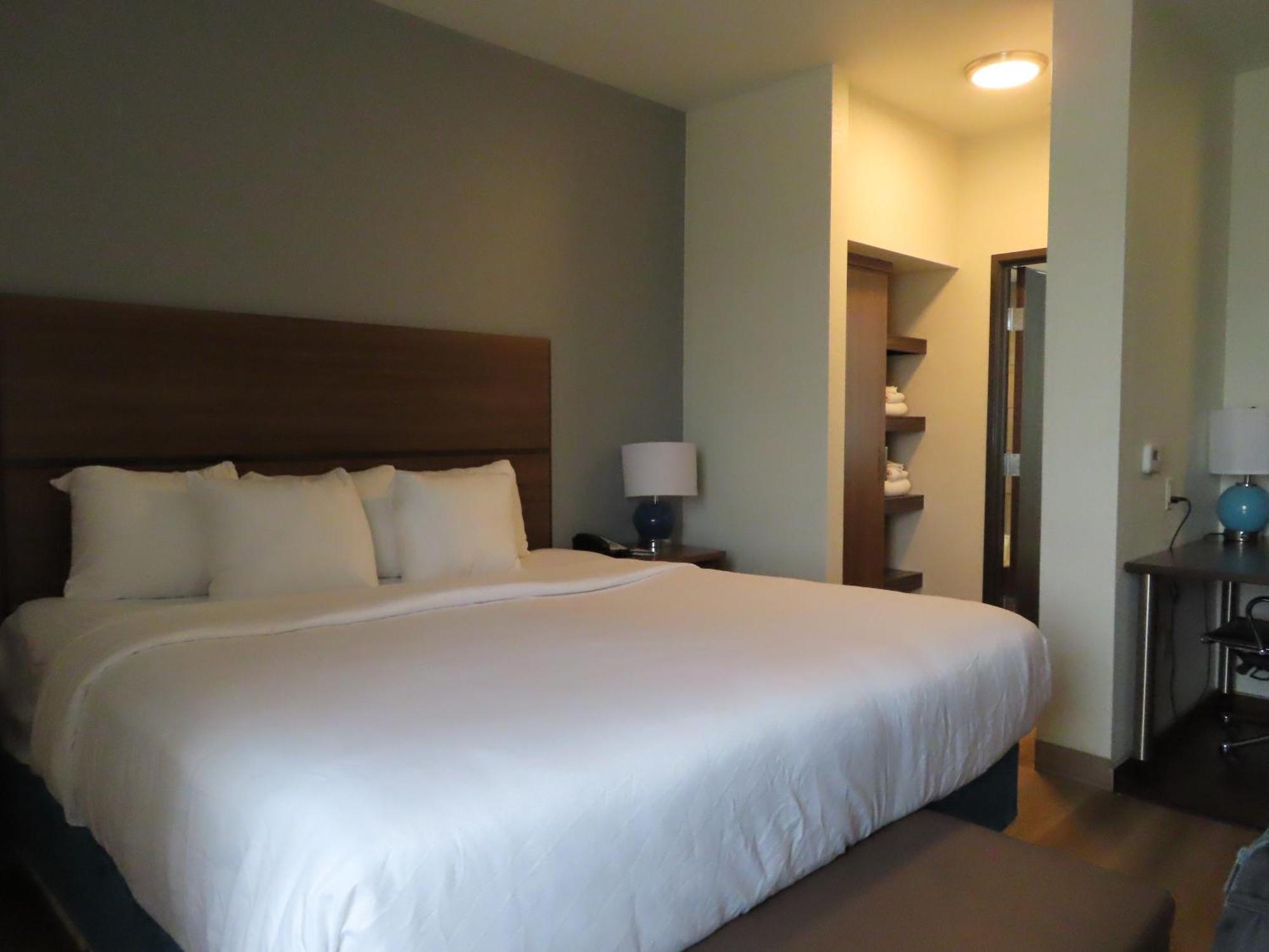 Mainstay Suites Denver International Airport Exterior photo