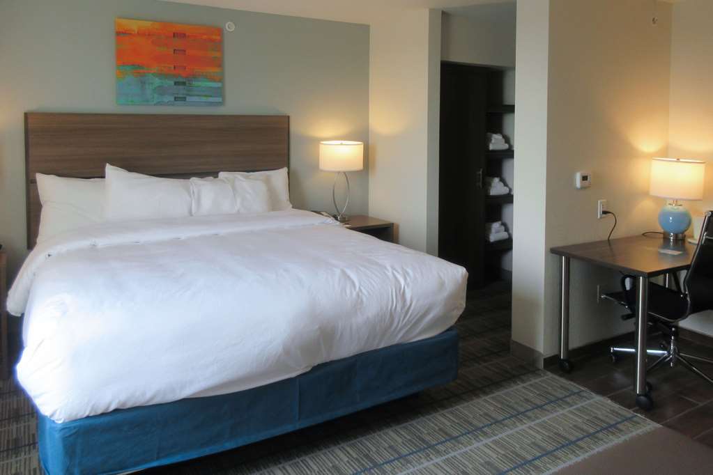 Mainstay Suites Denver International Airport Room photo